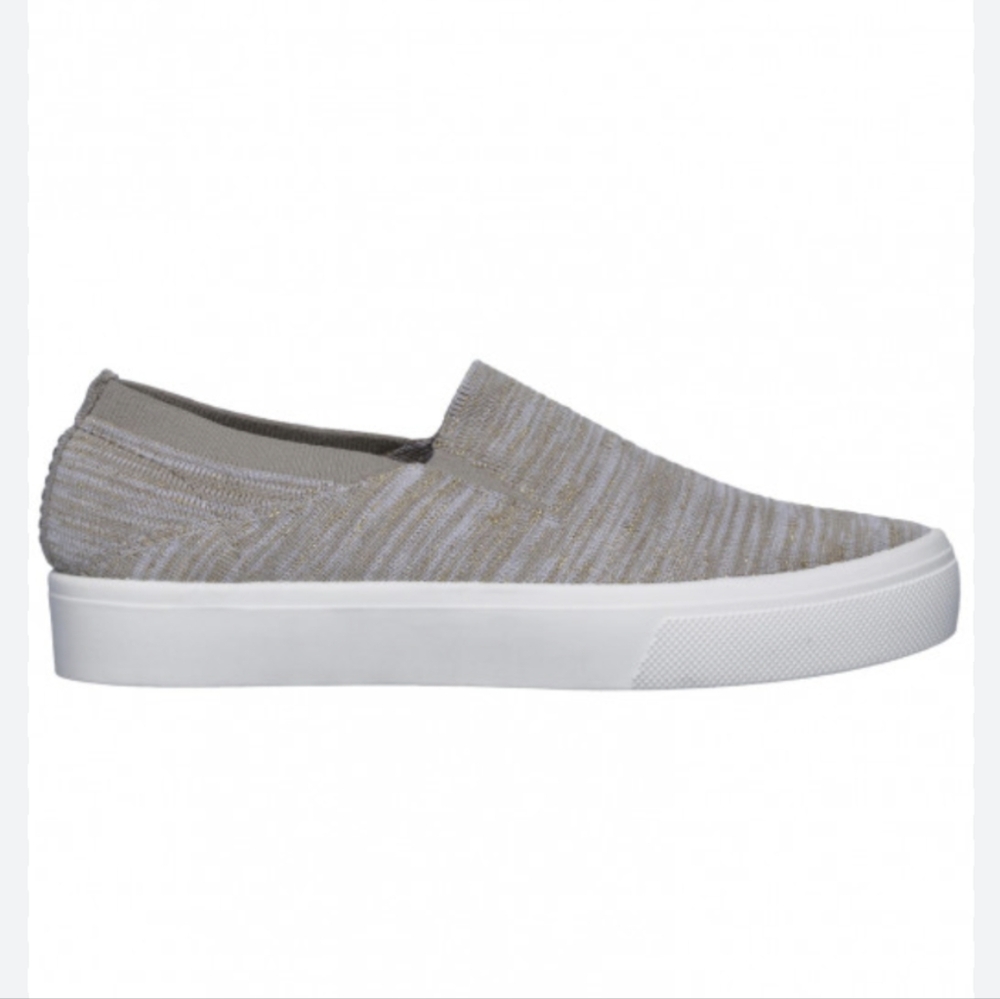 Skechers Poppy Slip Ons